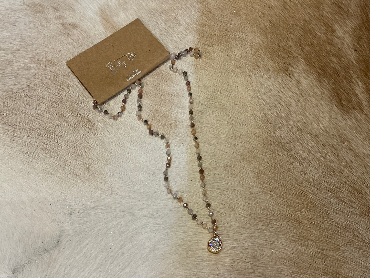 Pink crystal necklace by Betty Oh!