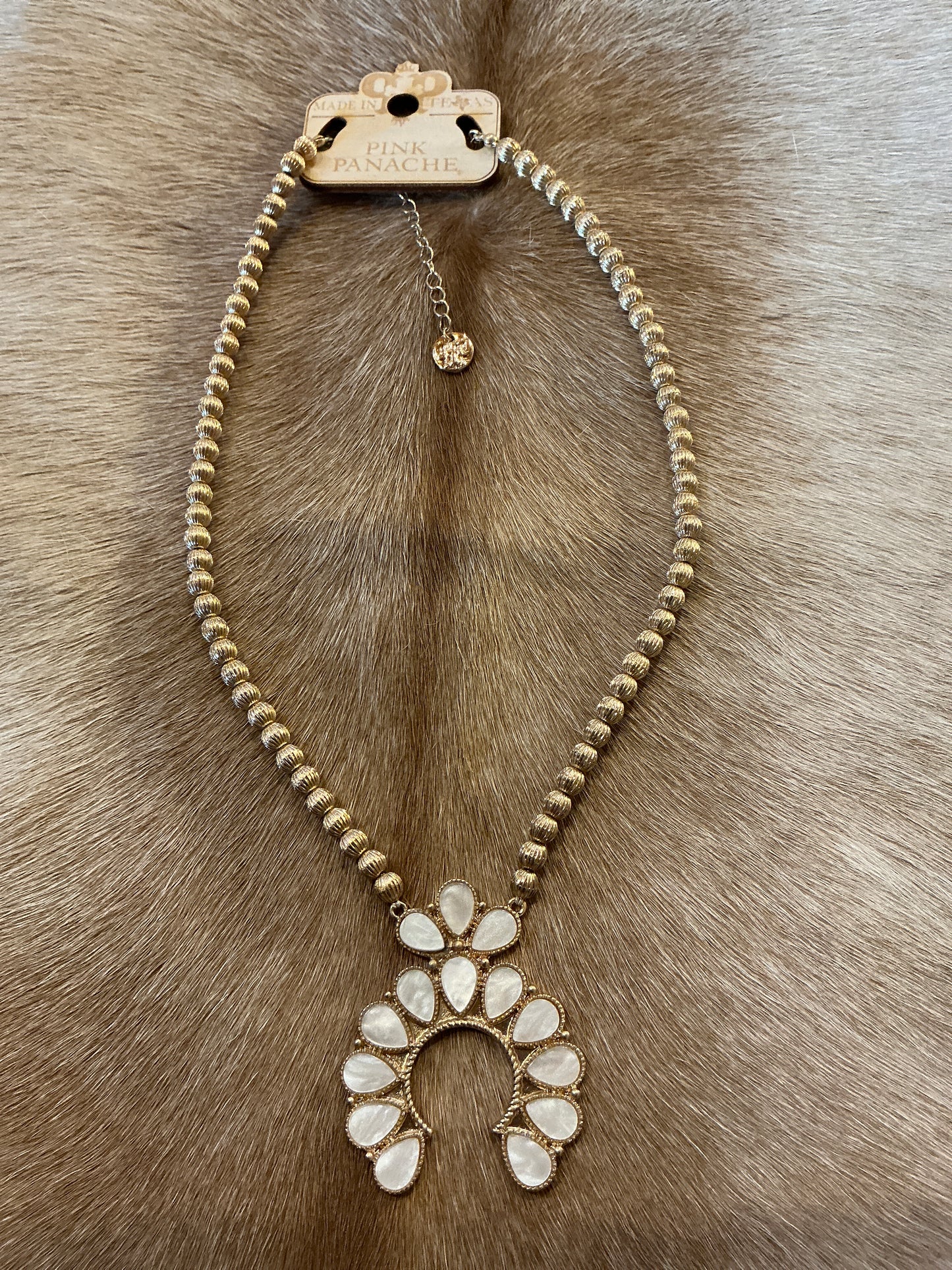 Gold Tone Necklace