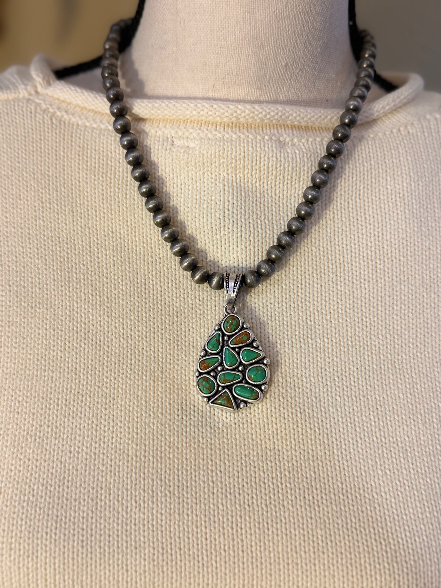 Canyon Teardrop Necklace