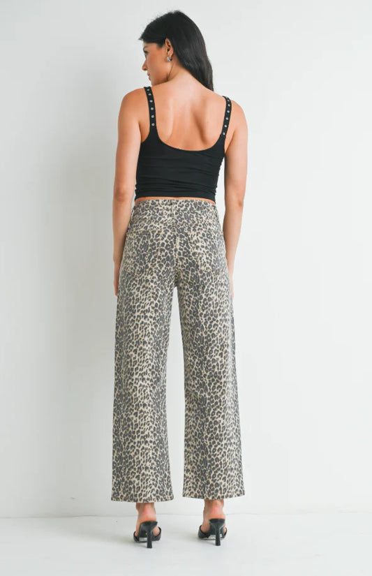 Leopard Straight Jeans
