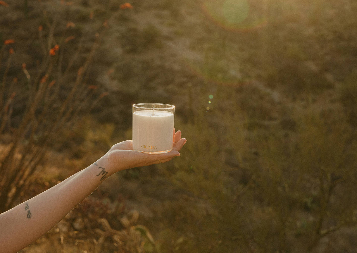 SALT WATER Medium Candle