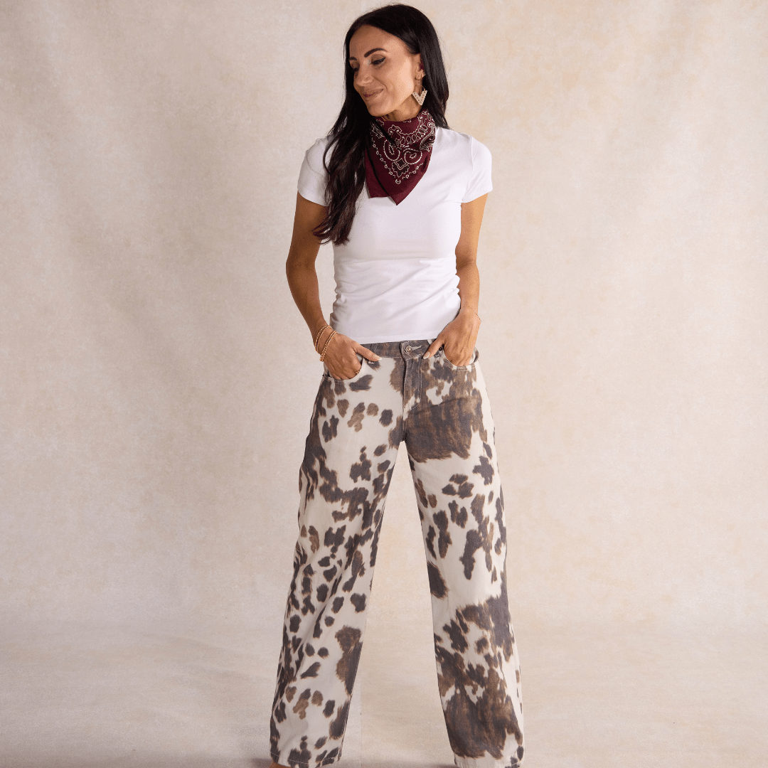 Ecru Studded Sutton: Gold