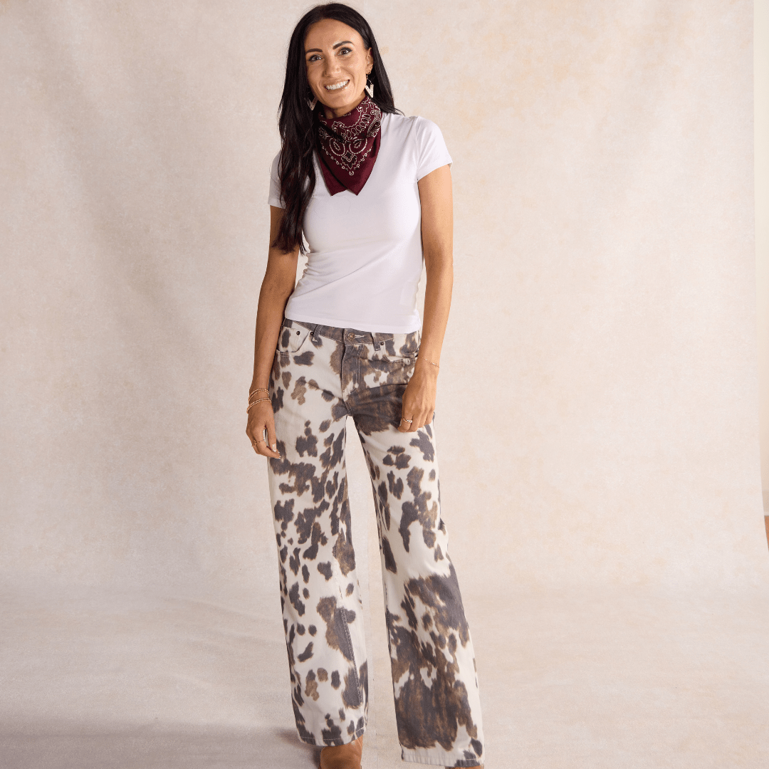 Ecru Studded Sutton: Gold