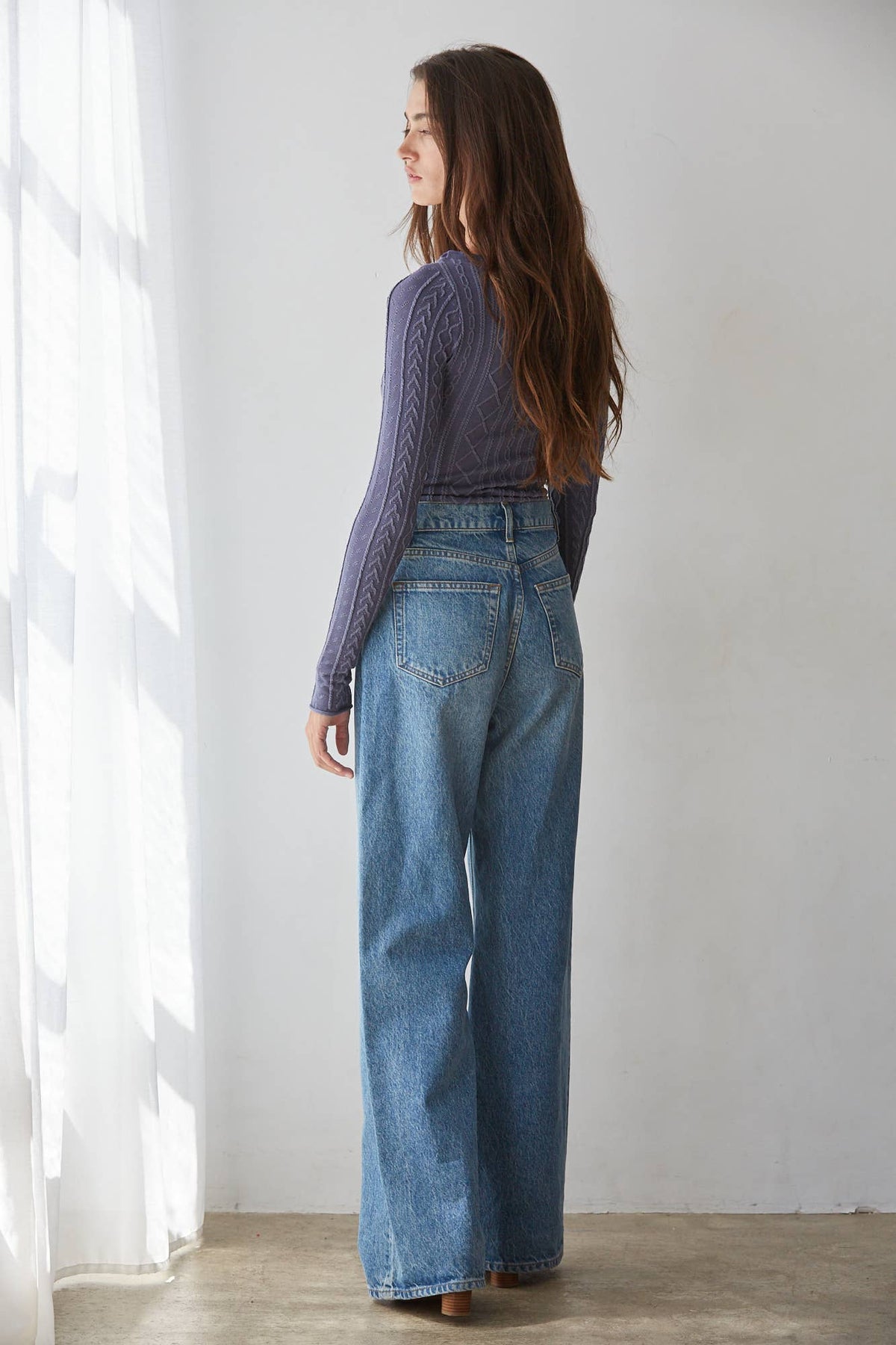 Round Neck LS