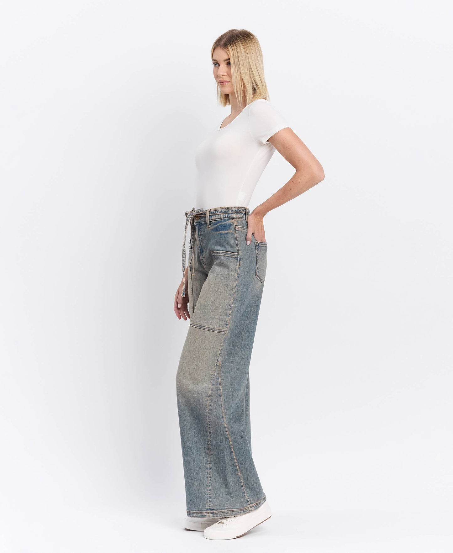 HIGH RISE TIE JEANS