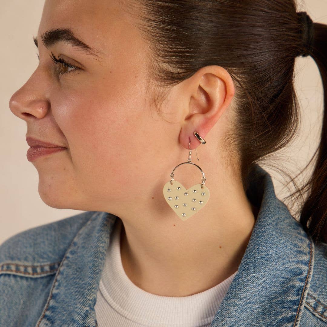 Ecru Harlow Studded Heart Hoop Earrings: Silver