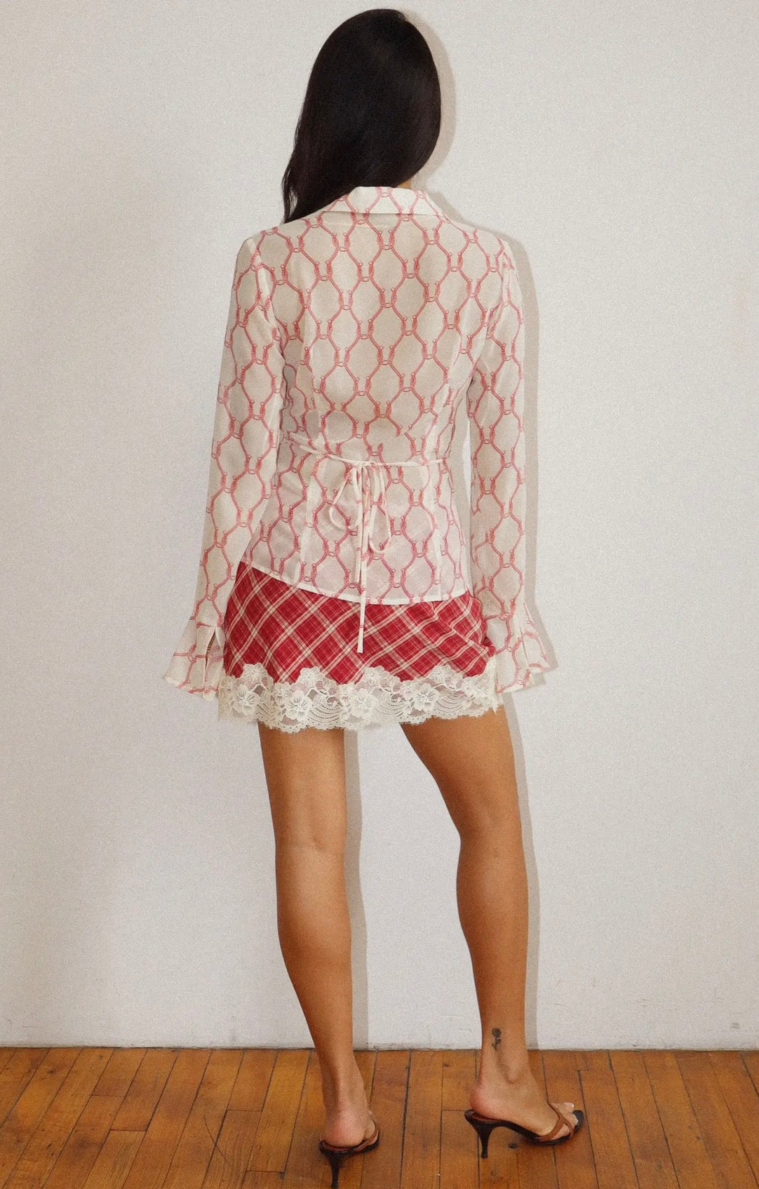 Horseshoe Blouse
