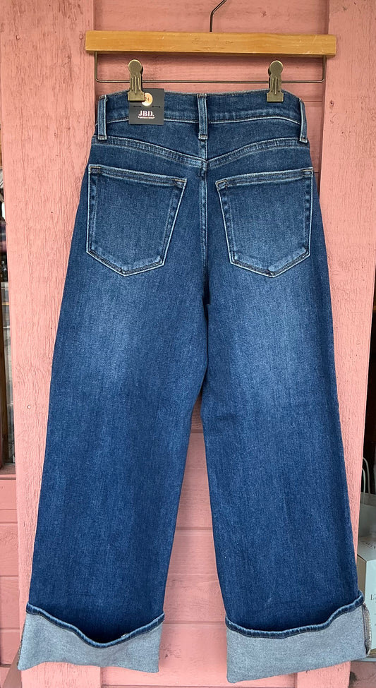 JBD Petite Cuffed Slim Wide Jeans
