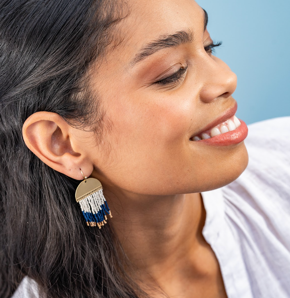 Claudia Curved Pattern Short Beaded Fringe Earrings Navy